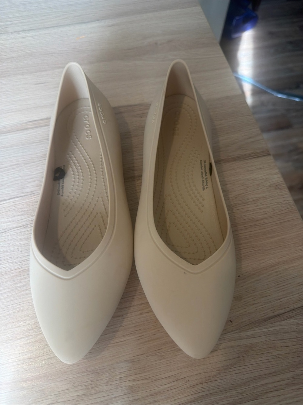 CROCS Women’s Cream Pointed Ballet Flats